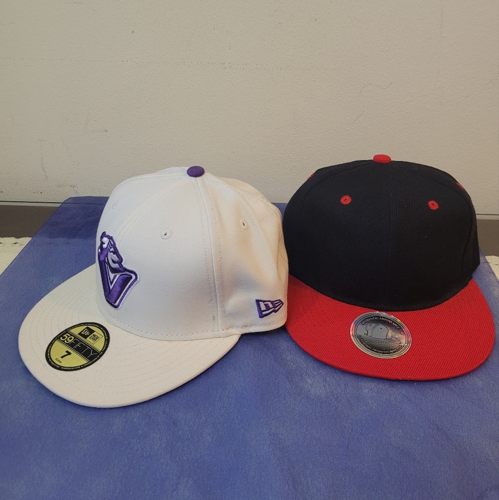 Vancouver Canucks snapback + black hat